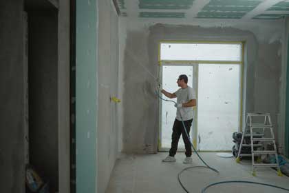 IMG-400-AIA06-worker-stukadoor03
